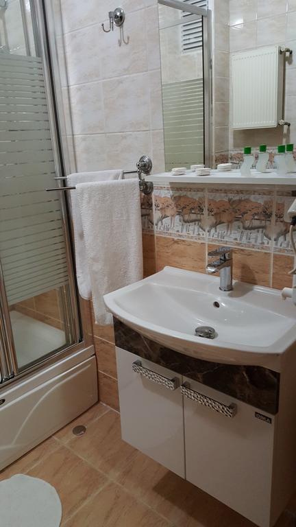 Konak Apart Hotel Истанбул Стая снимка